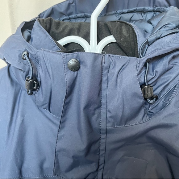 L.L.Bean Men's Rugged Ridge Parka - Picture 4 of 12